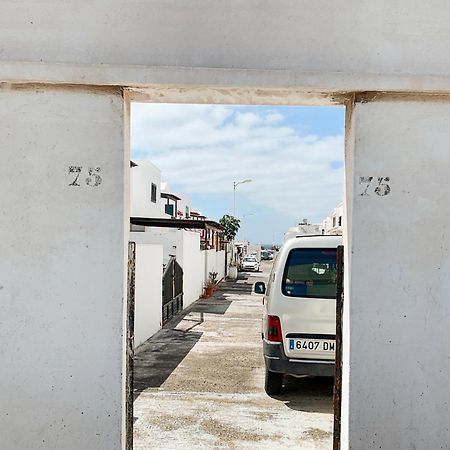 Habitaciones Privadas Cerca De La Playa Y Aeropuerto En Casa Compartida Con Otros Huespedes Плайя-Онда Экстерьер фото
